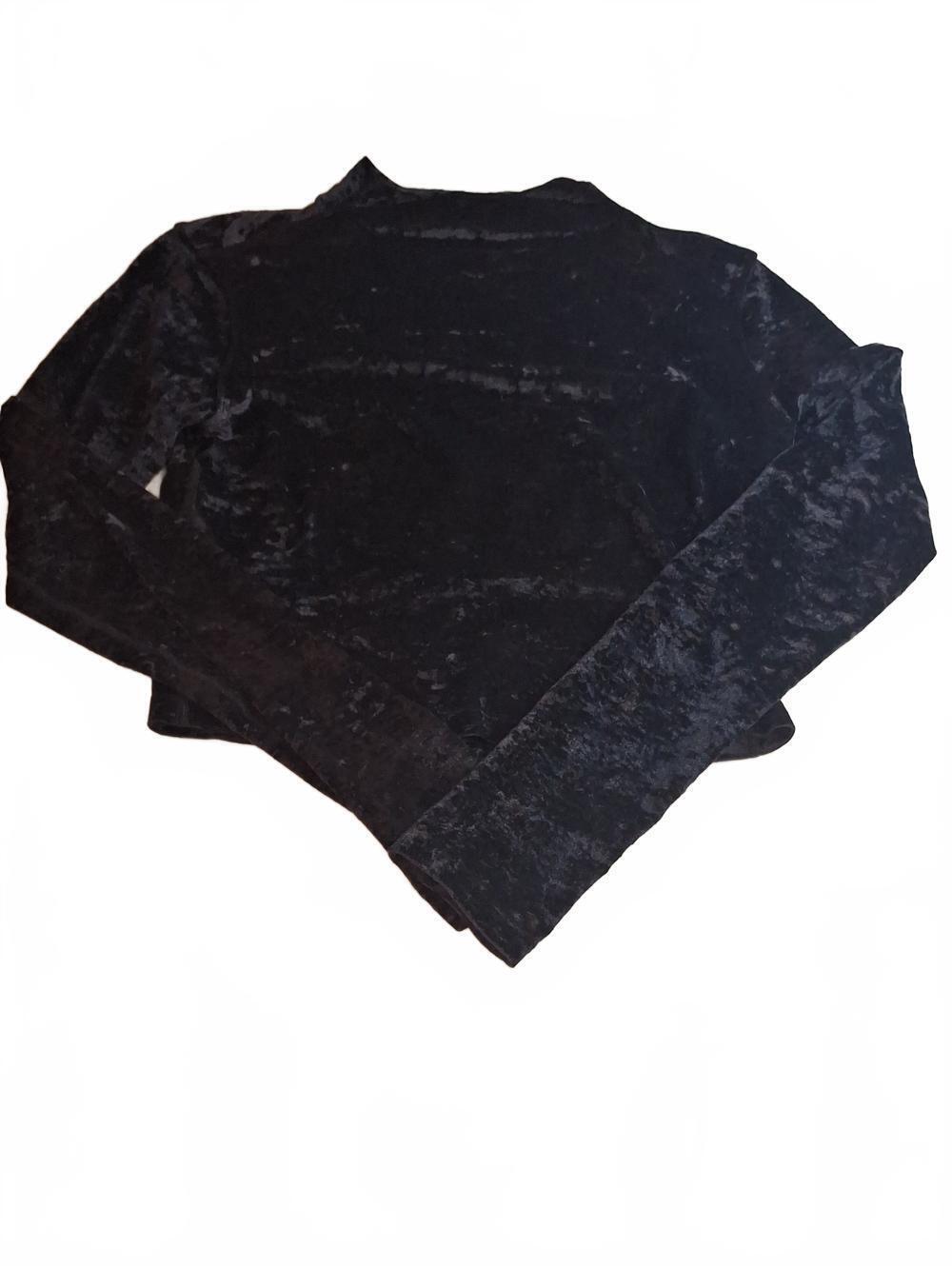 #434 Lululemon long sleeve Crushed Velvet Approximate Size 4
